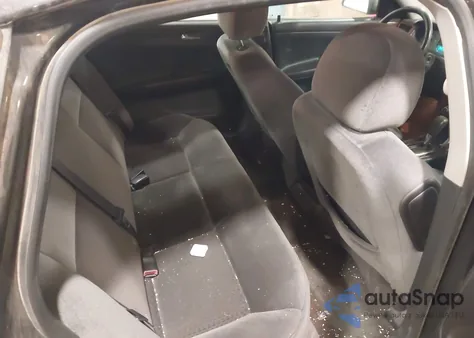 2010 Chevrolet Impala Lt z USA, uszkodzony, nr VIN 2G1WB5EK4A1191268